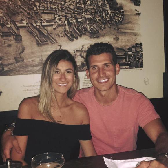 Meet your Posher, Alexandra - Picture 1 of 1